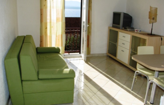 Ferienwohnungen Di - Paloc: Green apartment A2+2 