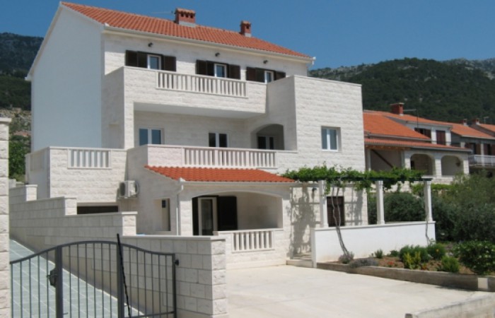 Apartments Martinić