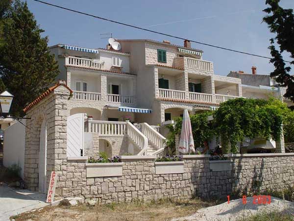 Apartamenti Petojević